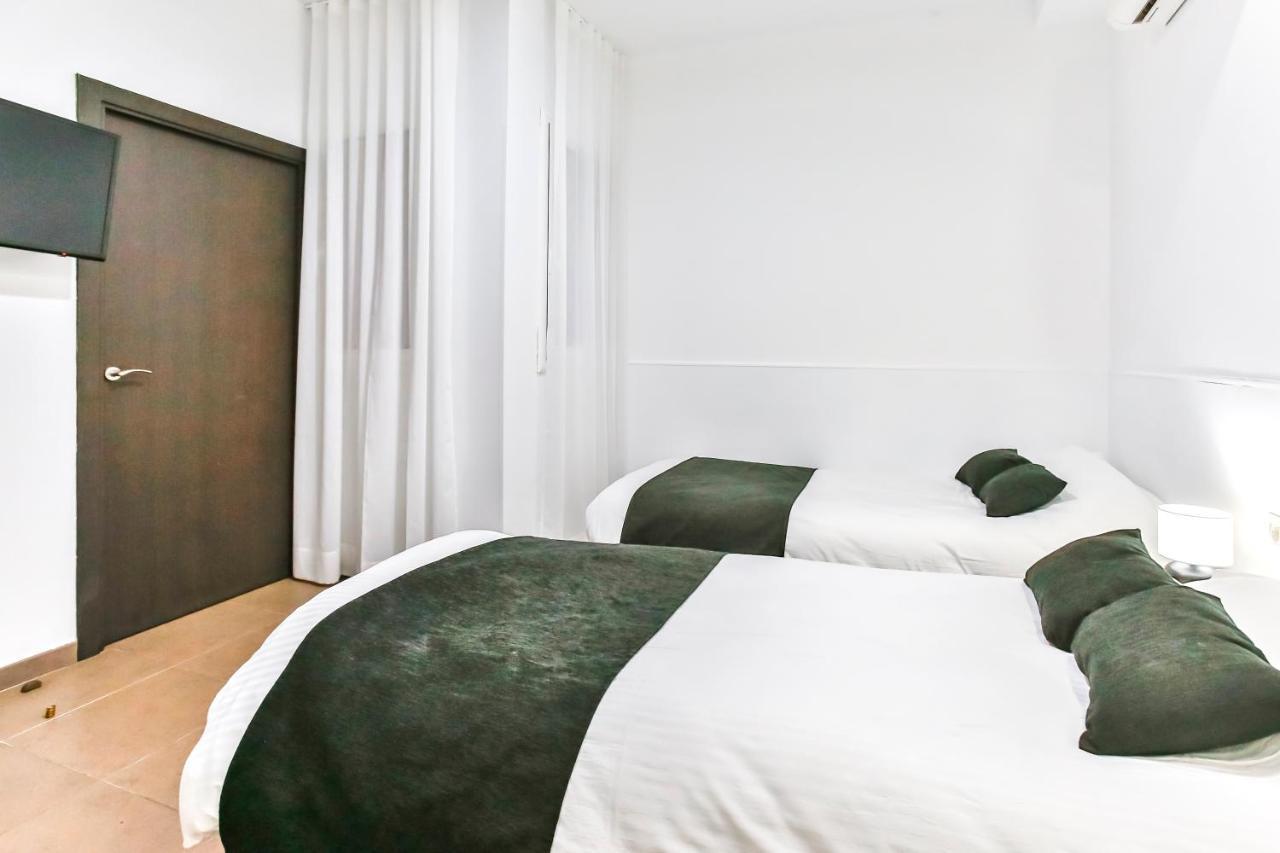 Laramond Barcelona Rooms Ngoại thất bức ảnh