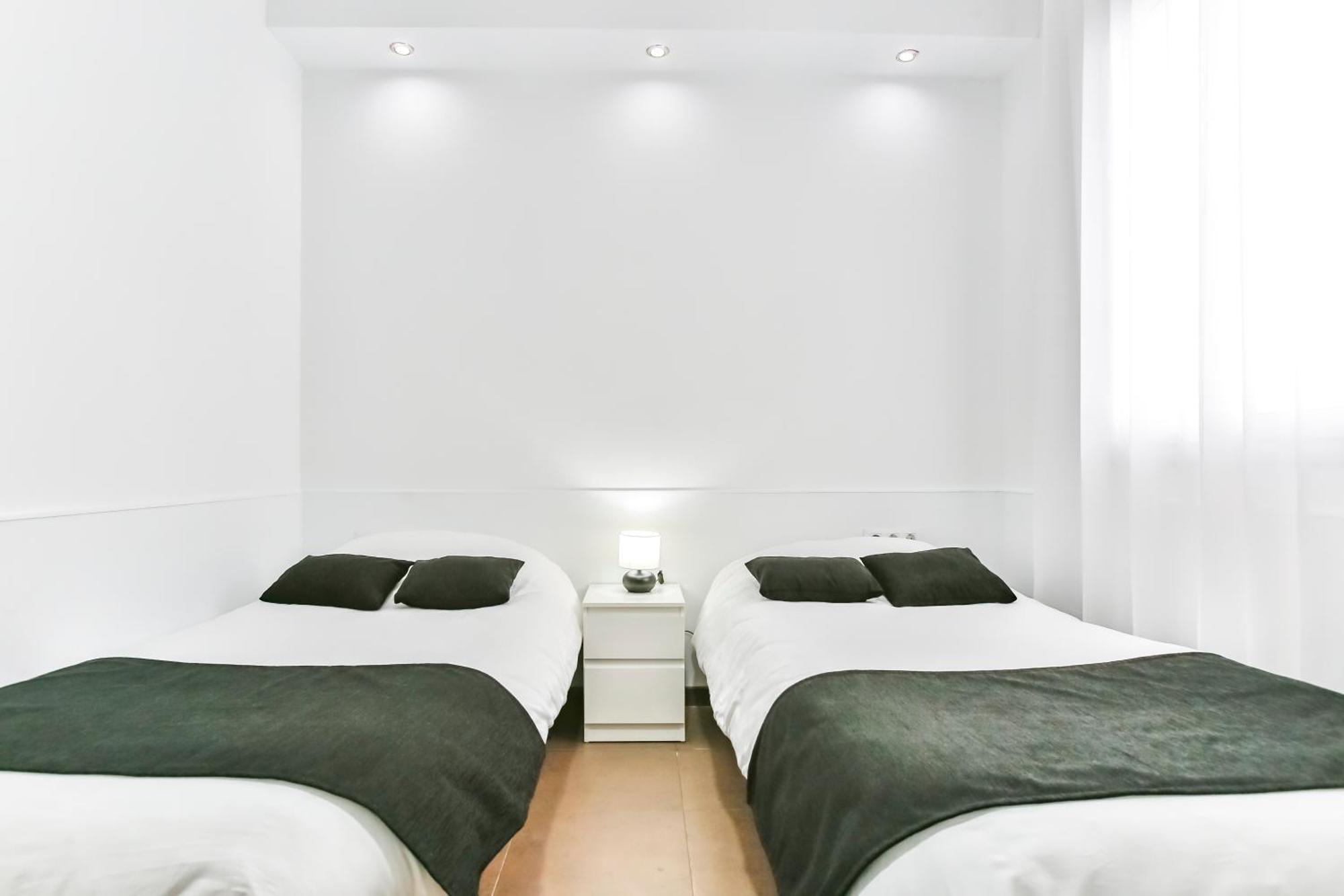 Laramond Barcelona Rooms Ngoại thất bức ảnh