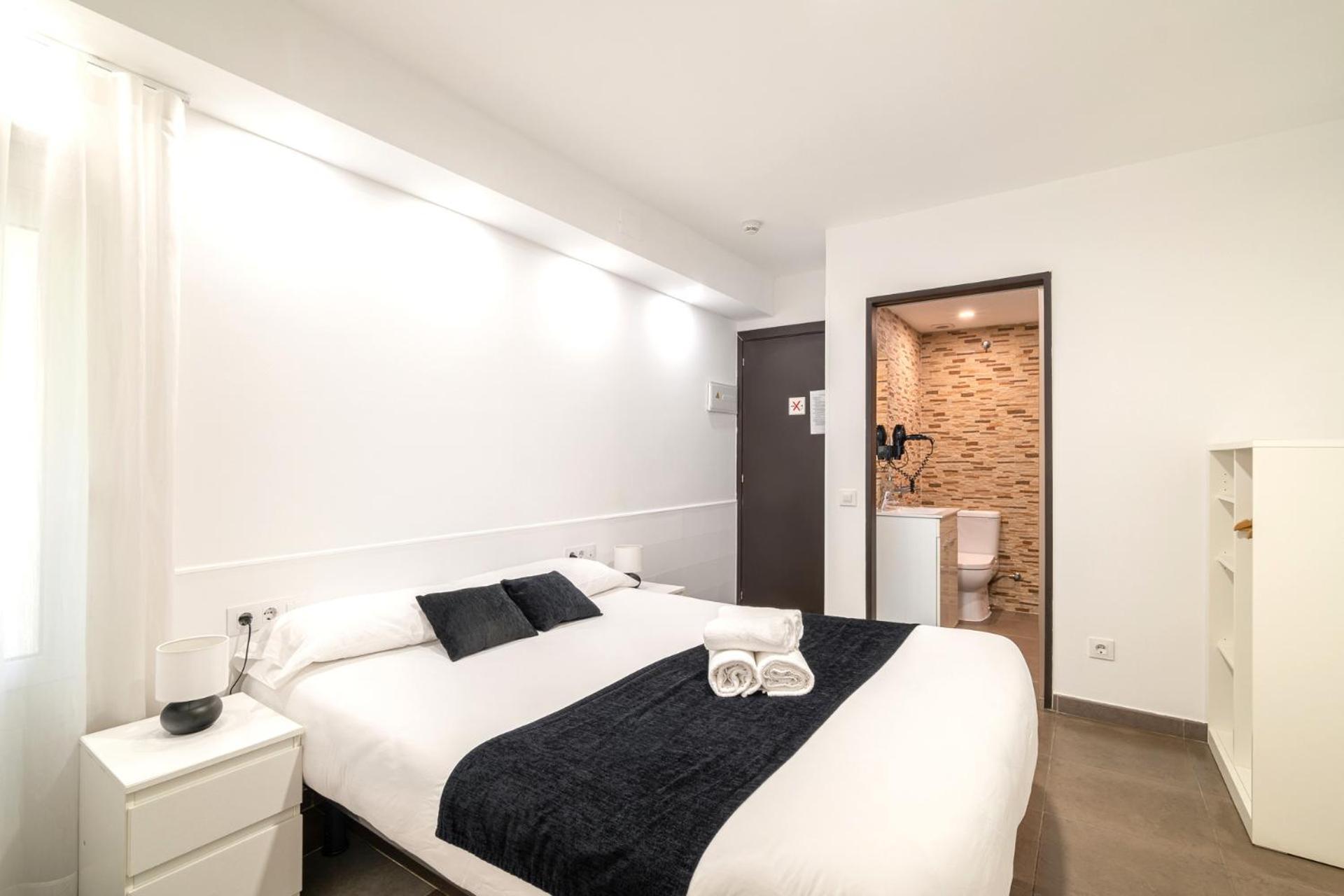 Laramond Barcelona Rooms Ngoại thất bức ảnh